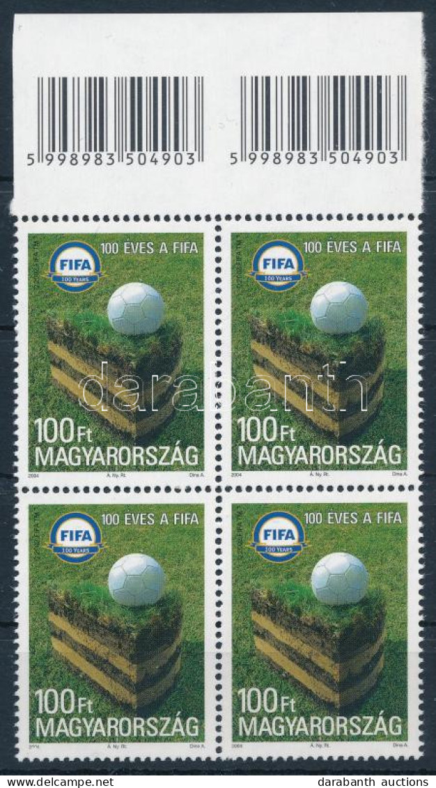 ** 2004 100 éves A FIFA Vonalkódos Négyestömb Az Ismert Lemezhibával / Mi 4863 Margin Block Of 4 With Plate Variety And  - Sonstige & Ohne Zuordnung