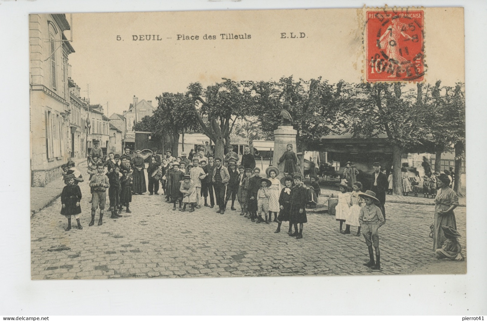 DEUIL LA BARRE - Place Des Tilleuls - Deuil La Barre