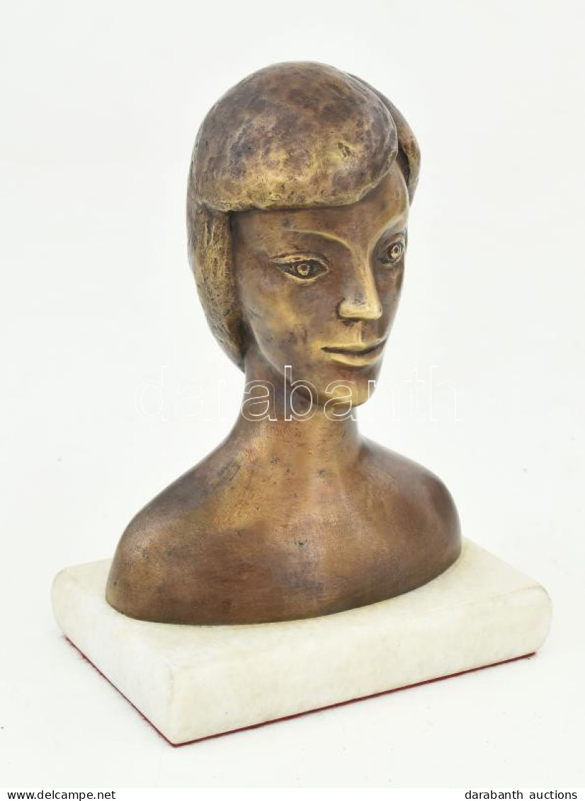 Tőrös Gábor (1934-2021): Női Büszt. Öntött, Patinázott Bronz, Jelzett. Márvány Talapzaton. M: 17,5 Cm - Autres & Non Classés