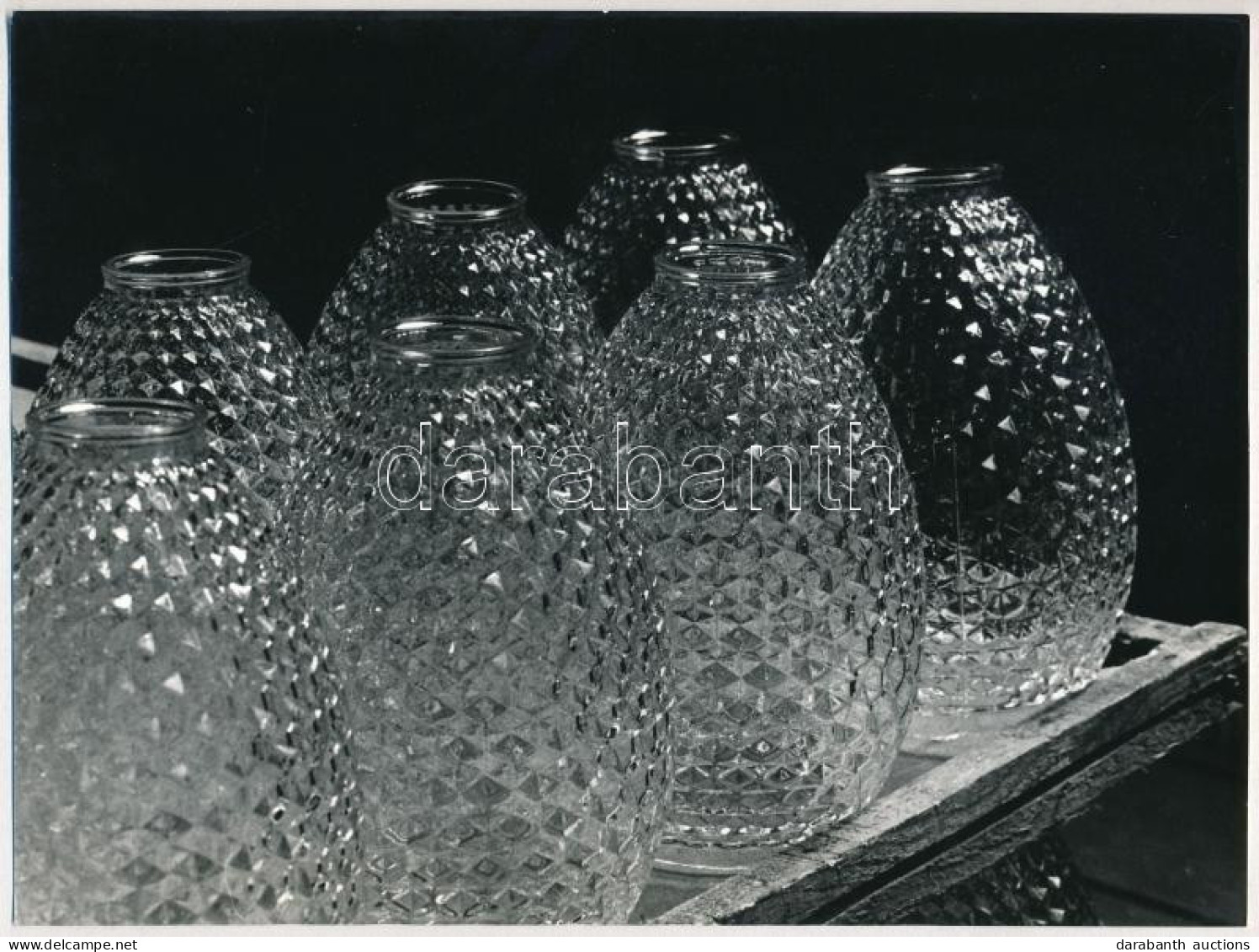 Cca 1978 Kriss Géza (?-?) Budapesti Fotóművész által Aláírt, Vintage Fotóművészeti Alkotás (Üveggyári Termékek), Ezüst Z - Autres & Non Classés
