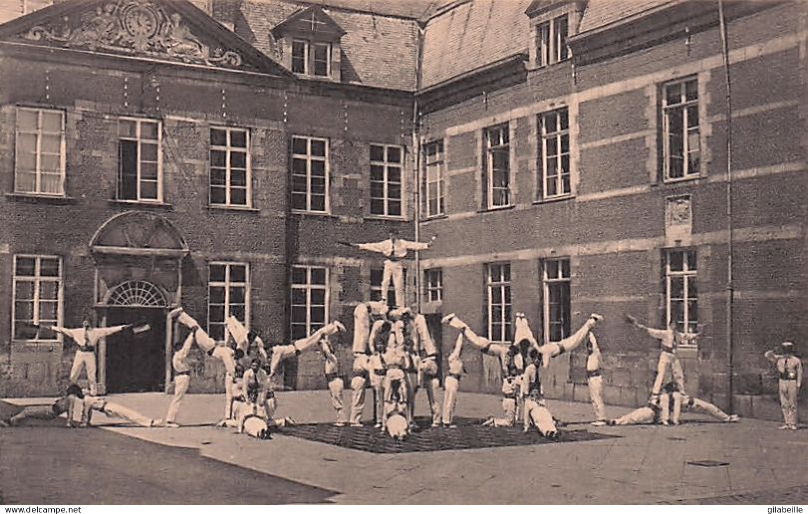 Petit Seminaire De ST ROCH FERRIERES - Section De Gymnastique - " Bernardfagne " Pyramide - Ferrieres