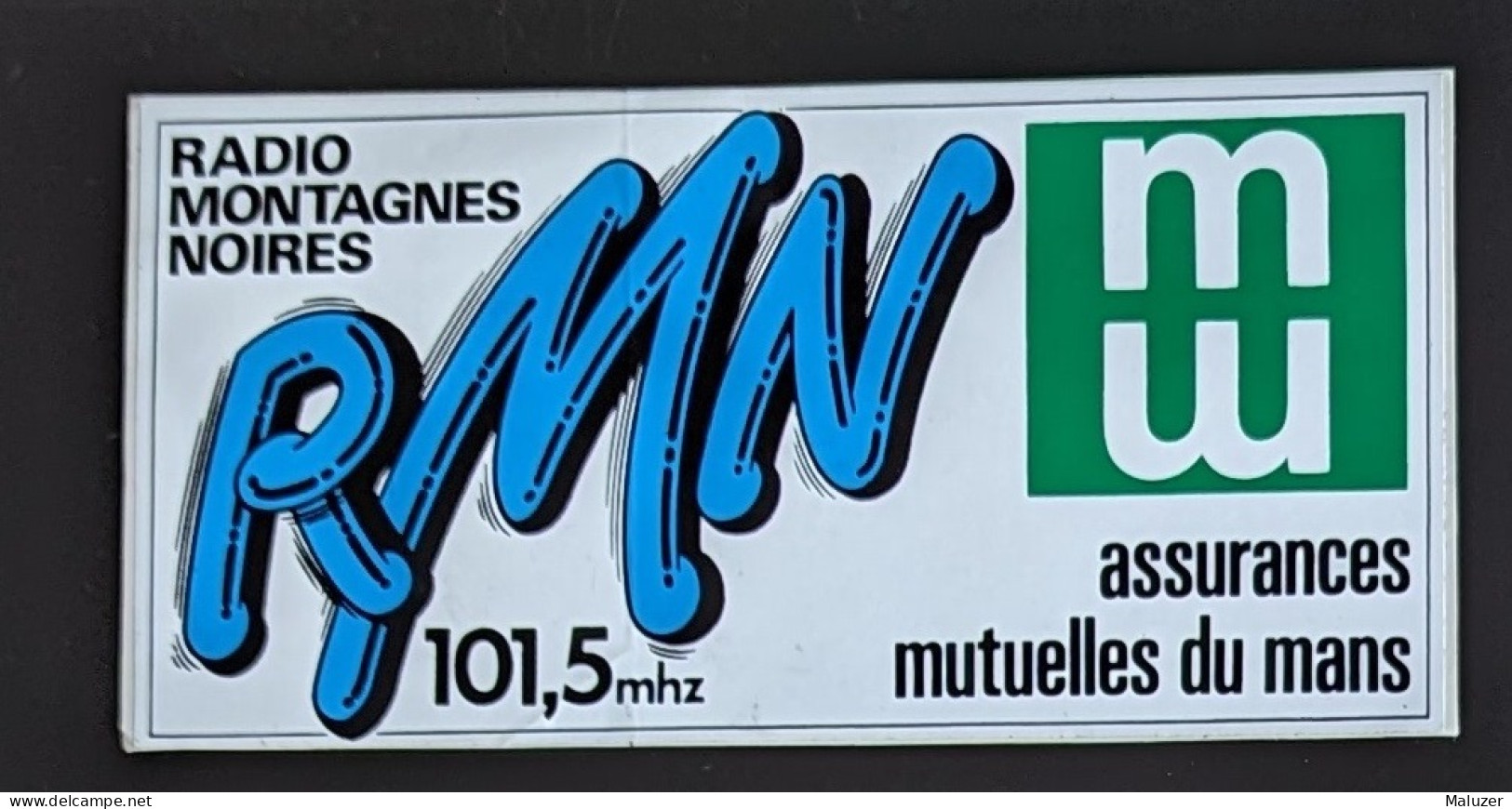 AUTOCOLLANT RMN - RADIO MONTAGNES NOIRES  - CRÉÉE EN 1979 A GOURIN - 56 MORBIHAN - MUTUELLES DU MANS - Adesivi