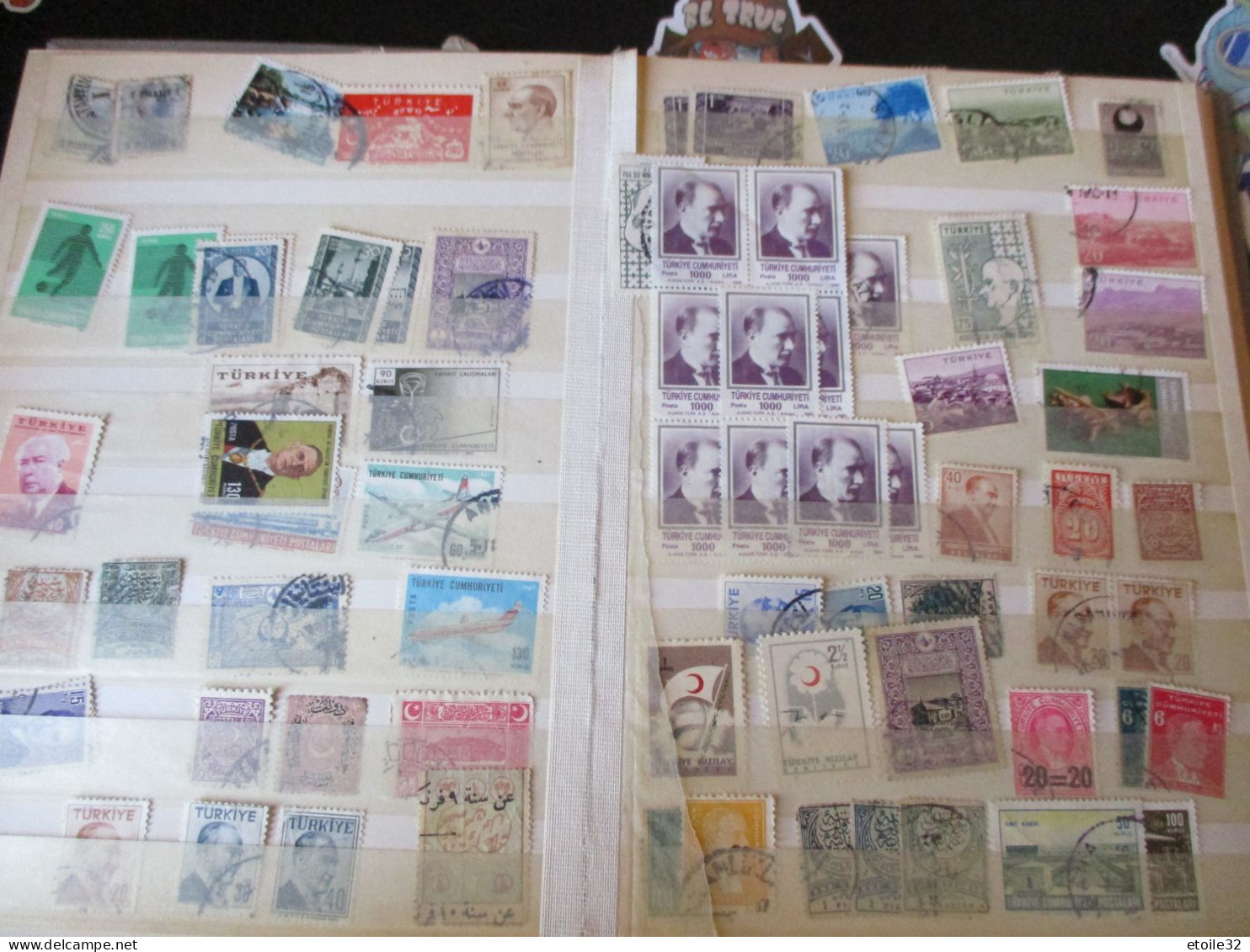 CLASSEUR DE Nombreux TIMBRES DE TURQUIE - Collections (without Album)