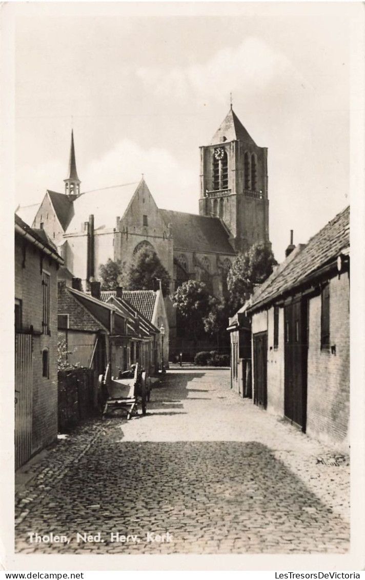 PAYS-BAS - Tholen - Ned - Herv - Kerk - Vue Sur Une Rue - Vue Générale - Carte Postale Ancienne - Tholen