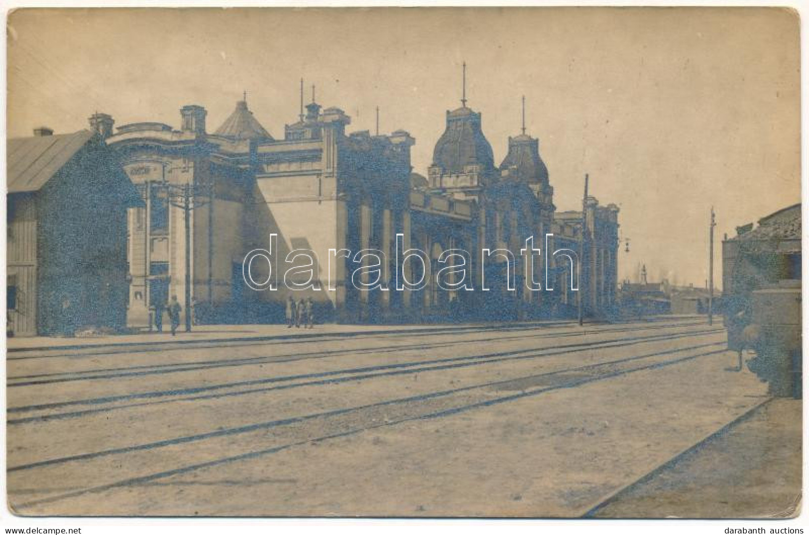 * T2/T3 Kovel, Kowel; Railway Station. Photo (non PC) (fl) - Unclassified