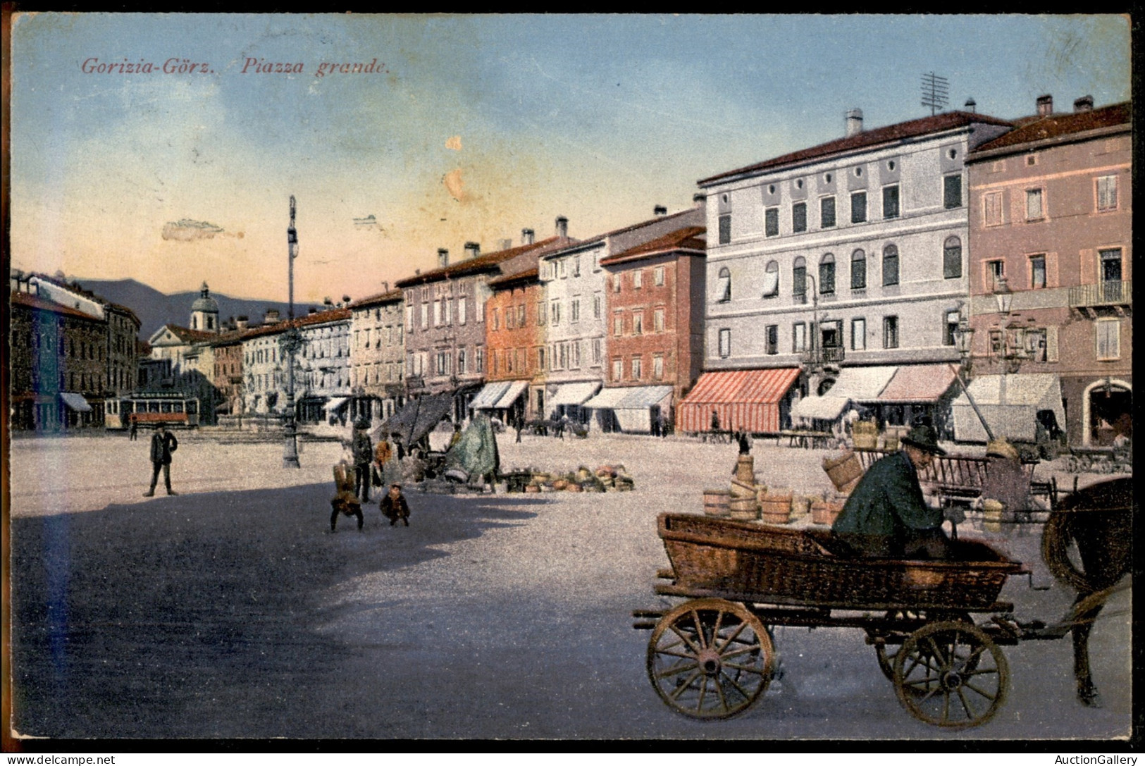 Regno - Documenti/Varie - Gorizia/Poste Italiane - Cartolina A Colori (Piazza Grande/mercato) Per Firenze Del 13.9.1916 - Other & Unclassified
