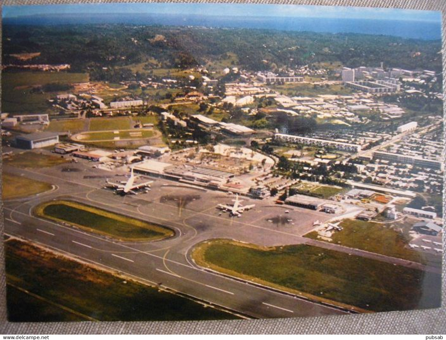 Avion / Airplane / Pointe-à-Pitre Airport / Aéroport De Pointe-à-Pitre, Guadeloupe - Aerodrome