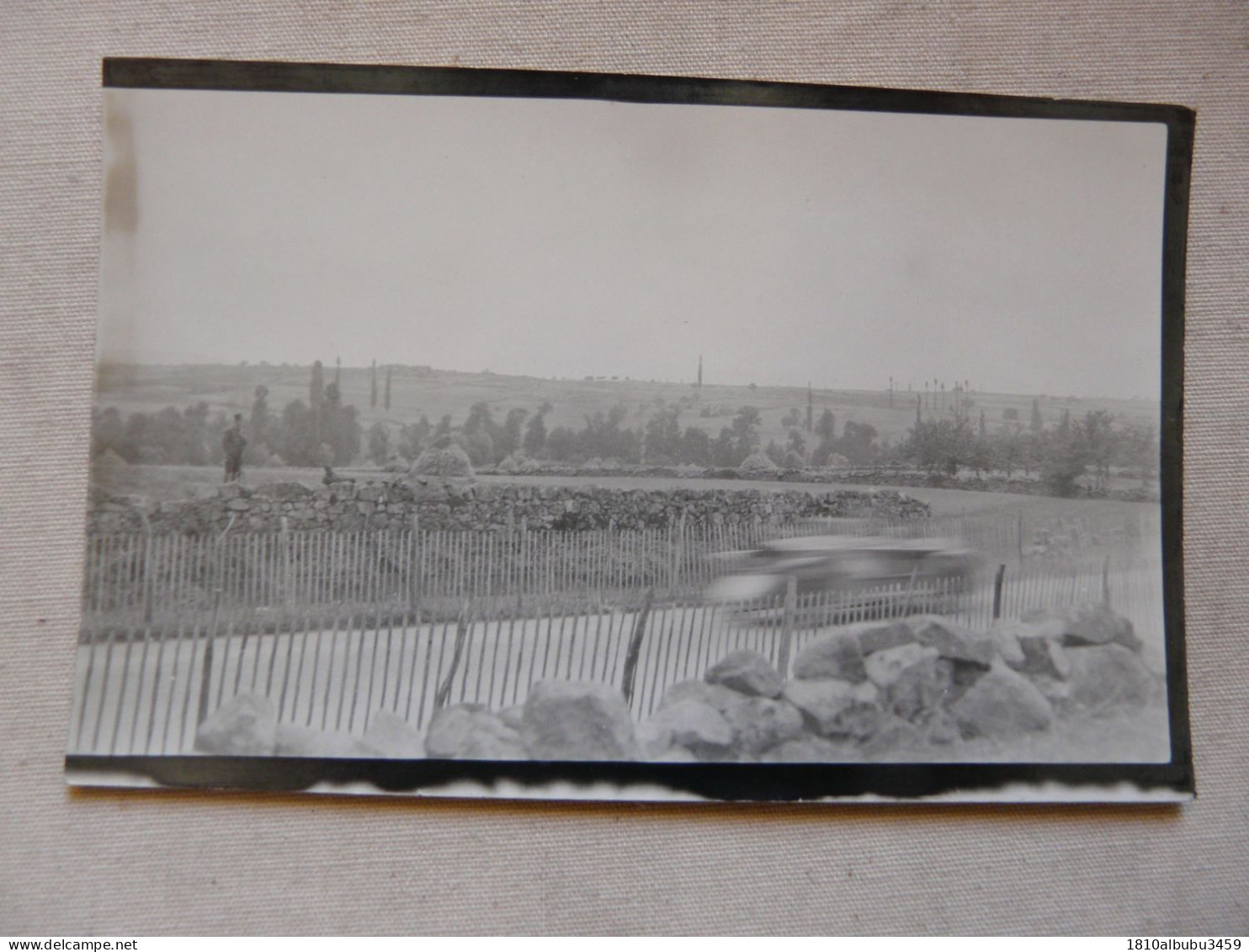 EXCEPTIONNEL - CARTE PHOTO (prise Au 100e De Seconde) : Gabriel VOISIN - Circuit De Lyon - Circuit D'Europe 1928 - Sonstige & Ohne Zuordnung