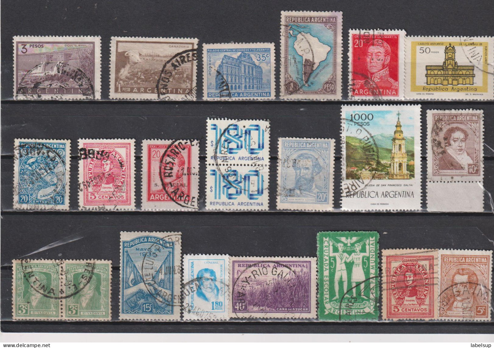 collection / lot de timbres oblitérés d'Argentine années variées 7 photos