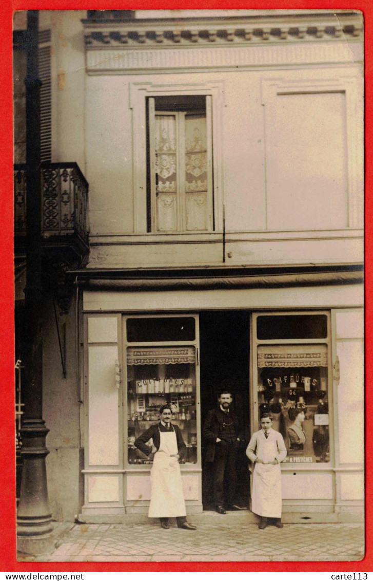 - F29958CPA - METIERS - COIFFEUR - Carte Photo - Non Localisé - Très Bon état - THEMES - Tiendas