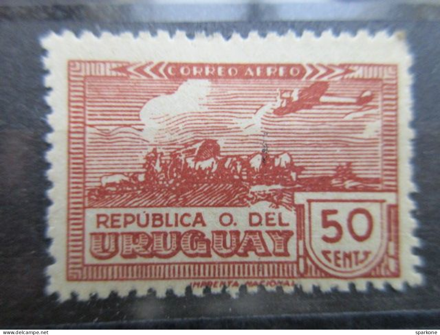 Série 11 Timbres - Républica Uruguay - Poste Aérienne - Variété Du 50 Cts Imprimé Recto - Uruguay