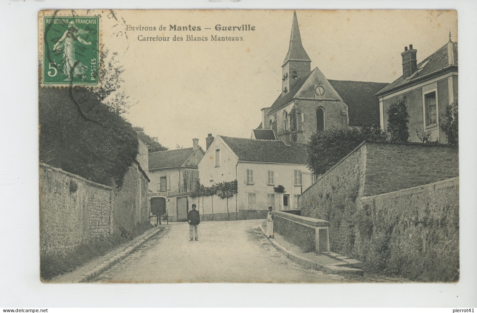 GUERVILLE - Carrefour Des Blancs Manteaux - Guerville