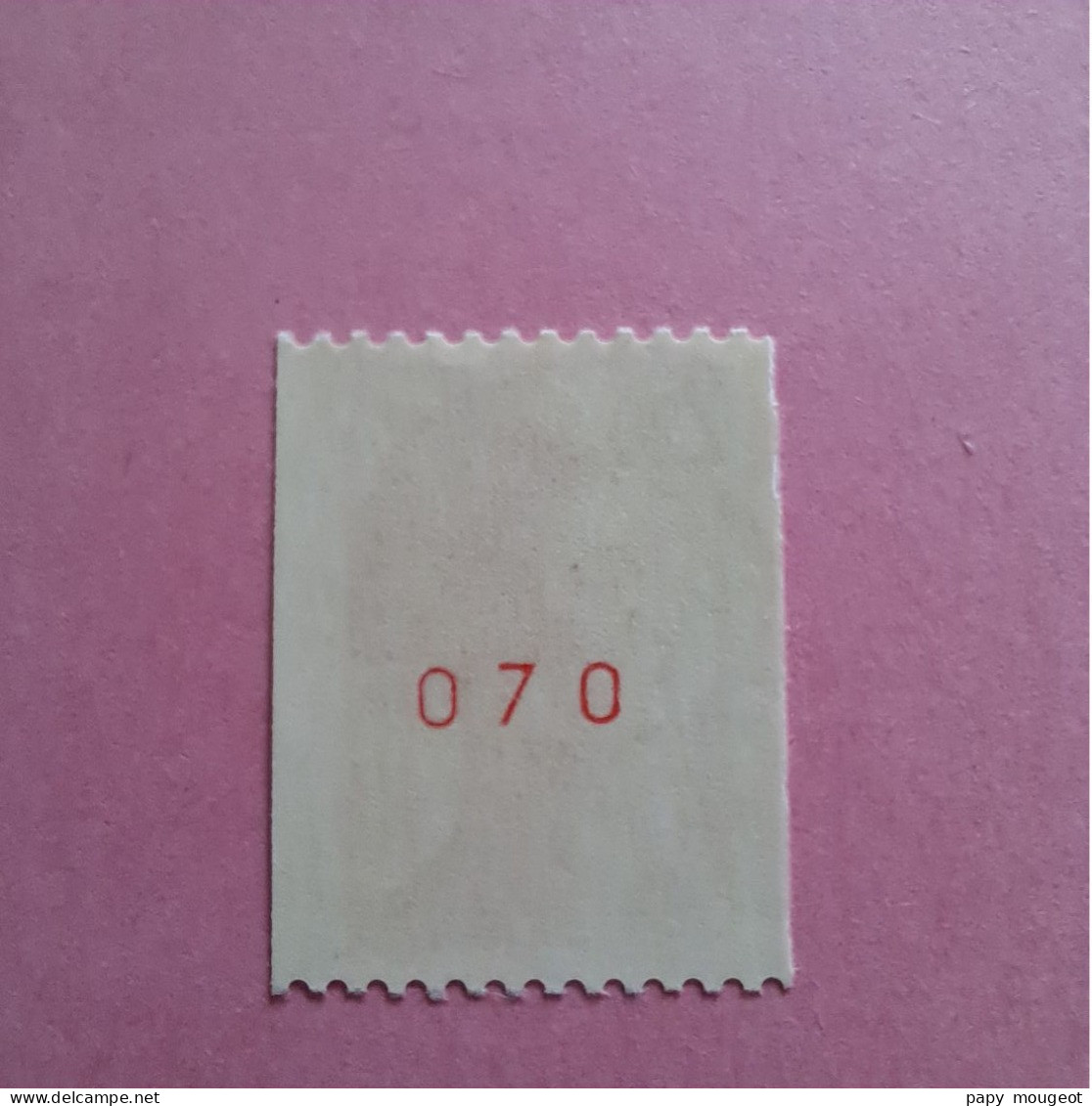 Roulette N°2379d 2.20 F Rouge N° Rouge Gomme Jaune Brillante Neuf ** Cote 2024 7€ - 1982-1990 Liberté (Gandon)