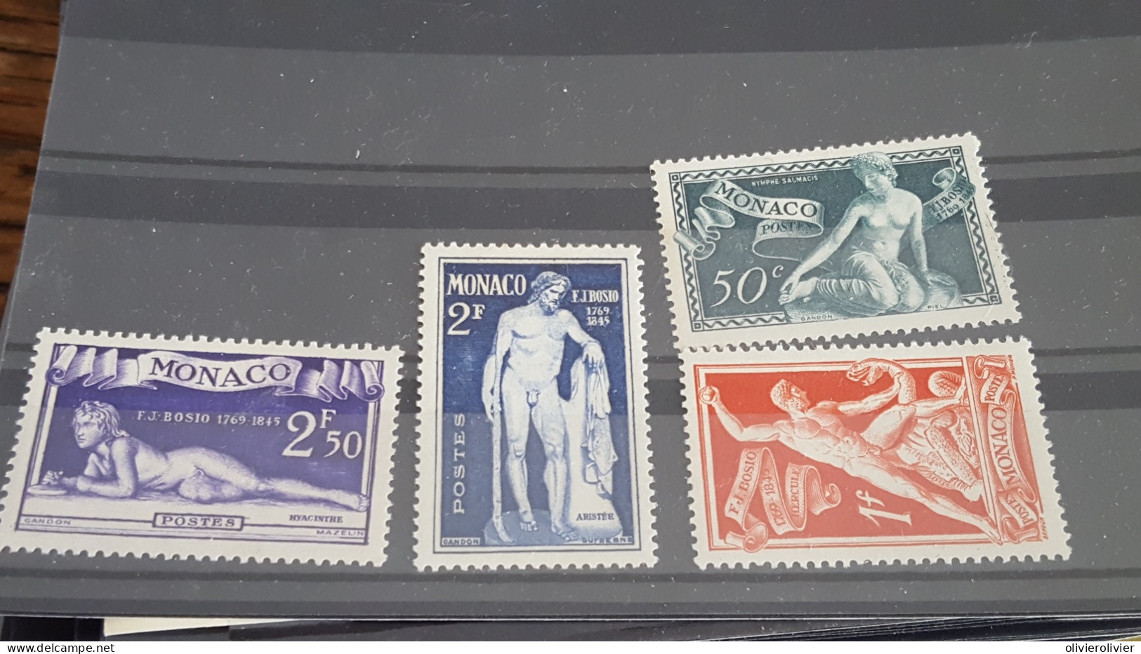 REF A577  MONACO NEUF* - Collections, Lots & Séries