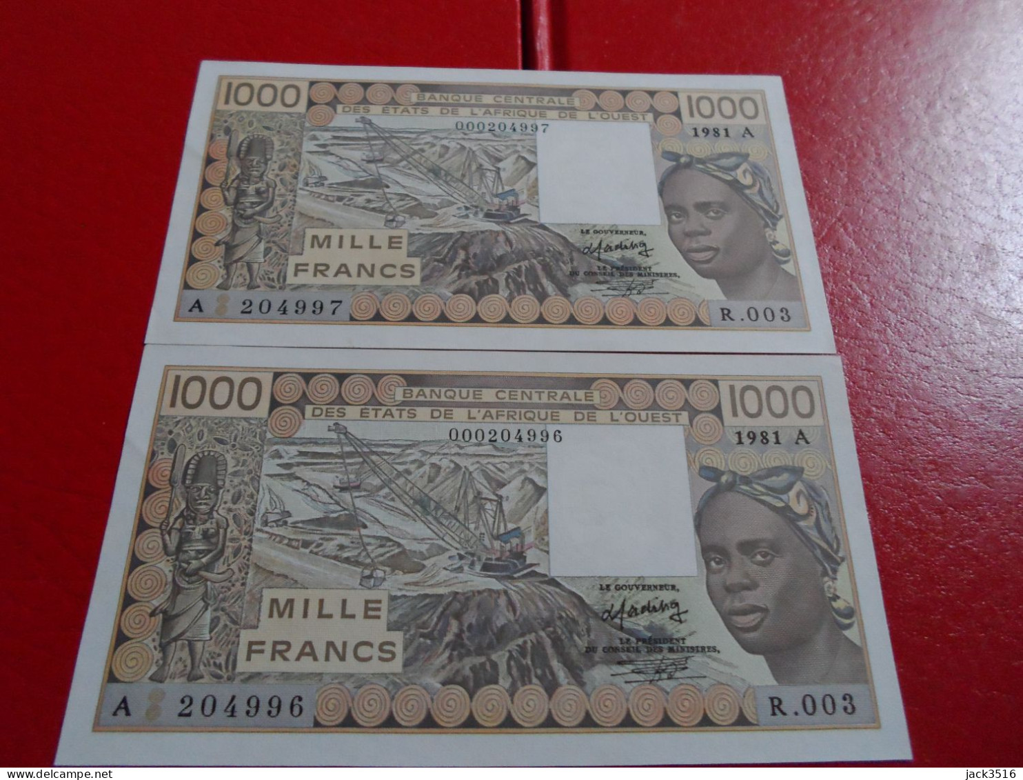 2 Billets 1000 Francs Côte D'ivoire 1981 Neuf/unc Suite De 2 Billets - Autres - Afrique