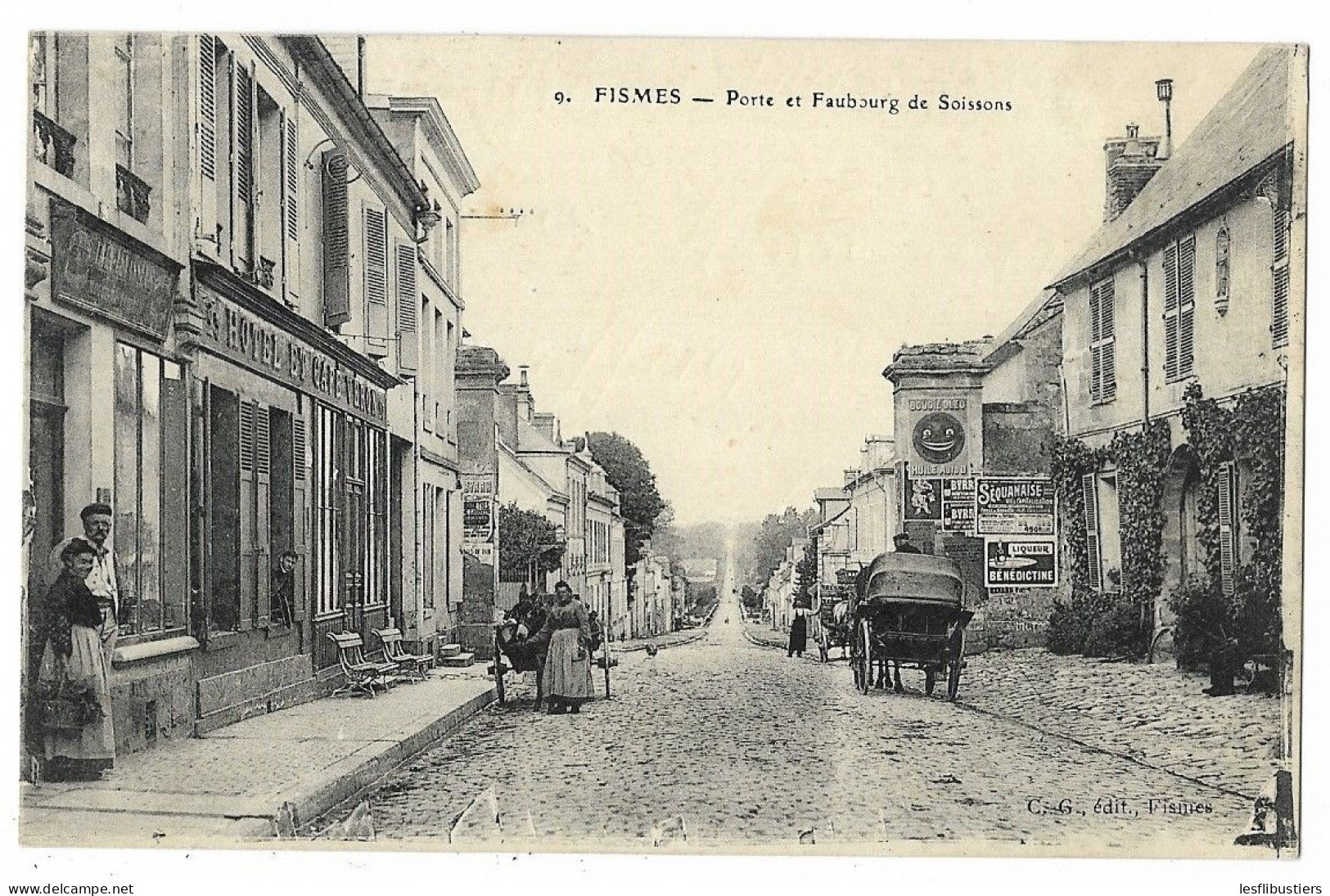 CPA 51 FISMES Route Et Faubourg De Soissons - Fismes