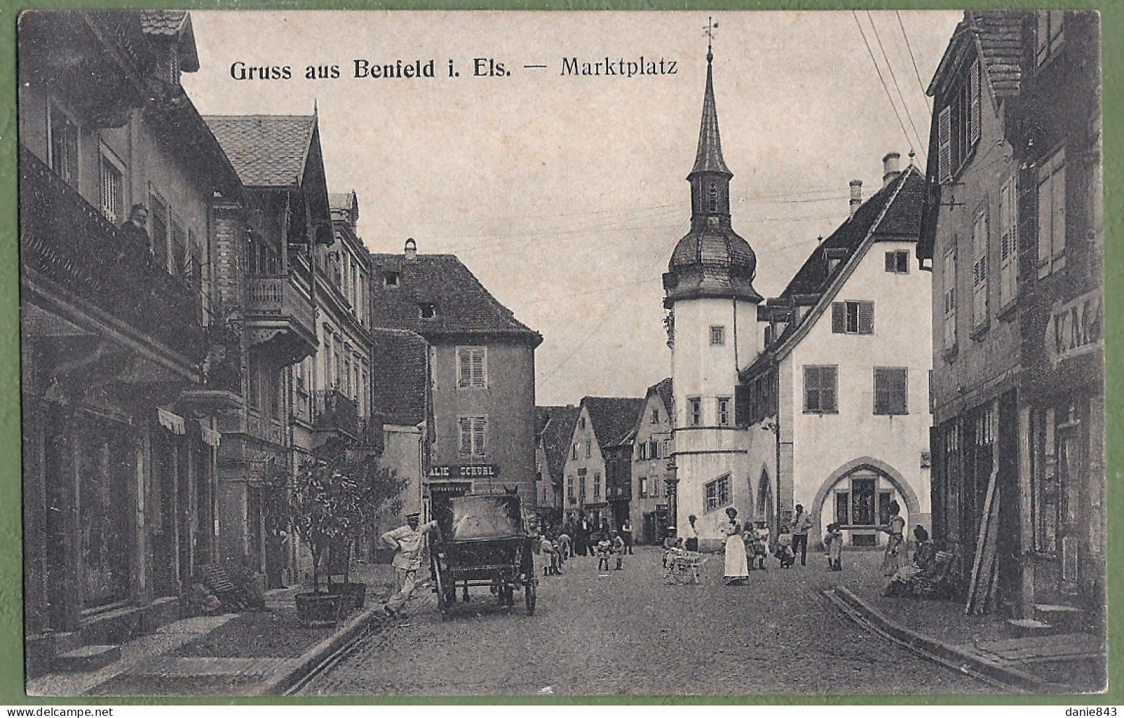 CPA Vue Rare - BAS RHIN - GRUSS AUS BENFELD - MARKPLATZ - Belle Animation, Commerces, Attelage - Benfeld