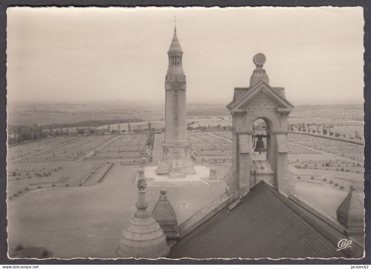 128668/ Mémorial De N .D. De Lorette, La Tour Vue De La Chapelle - Cimiteri Militari