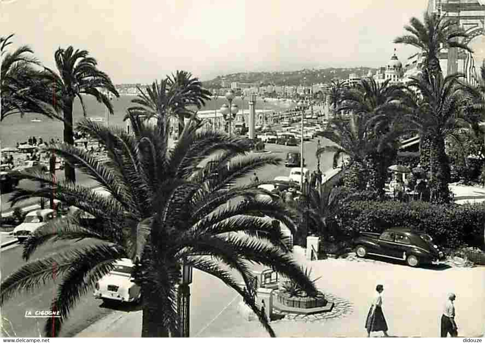 06 - Nice - La Promenade Des Anglais - Automobiles - CPM - Voir Scans Recto-Verso - Stadsverkeer - Auto, Bus En Tram