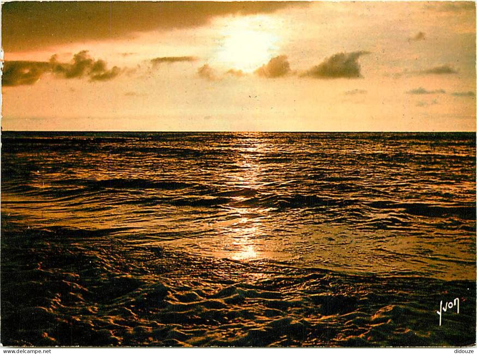 Coucher De Soleil - CPM - Voir Scans Recto-Verso - Controluce