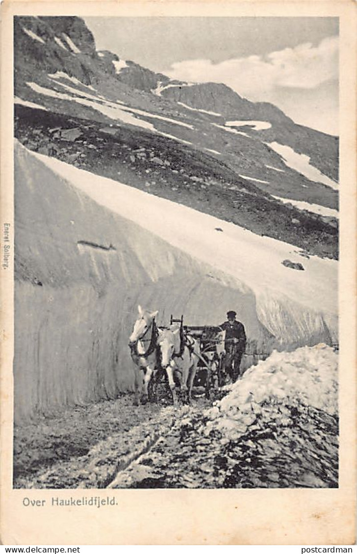 Norway - Over Haukelidfjeld - POSTCARD IS LIGTHLY UNSTICKED - SEE SCANS FOR CONDITION - Publ. Unknown  - Noruega