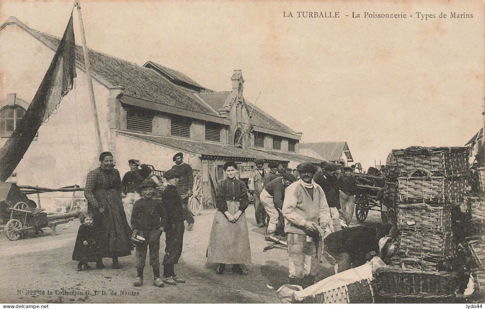 LA TURBALLE , La Poissonnerie , Types De Marins - La Turballe