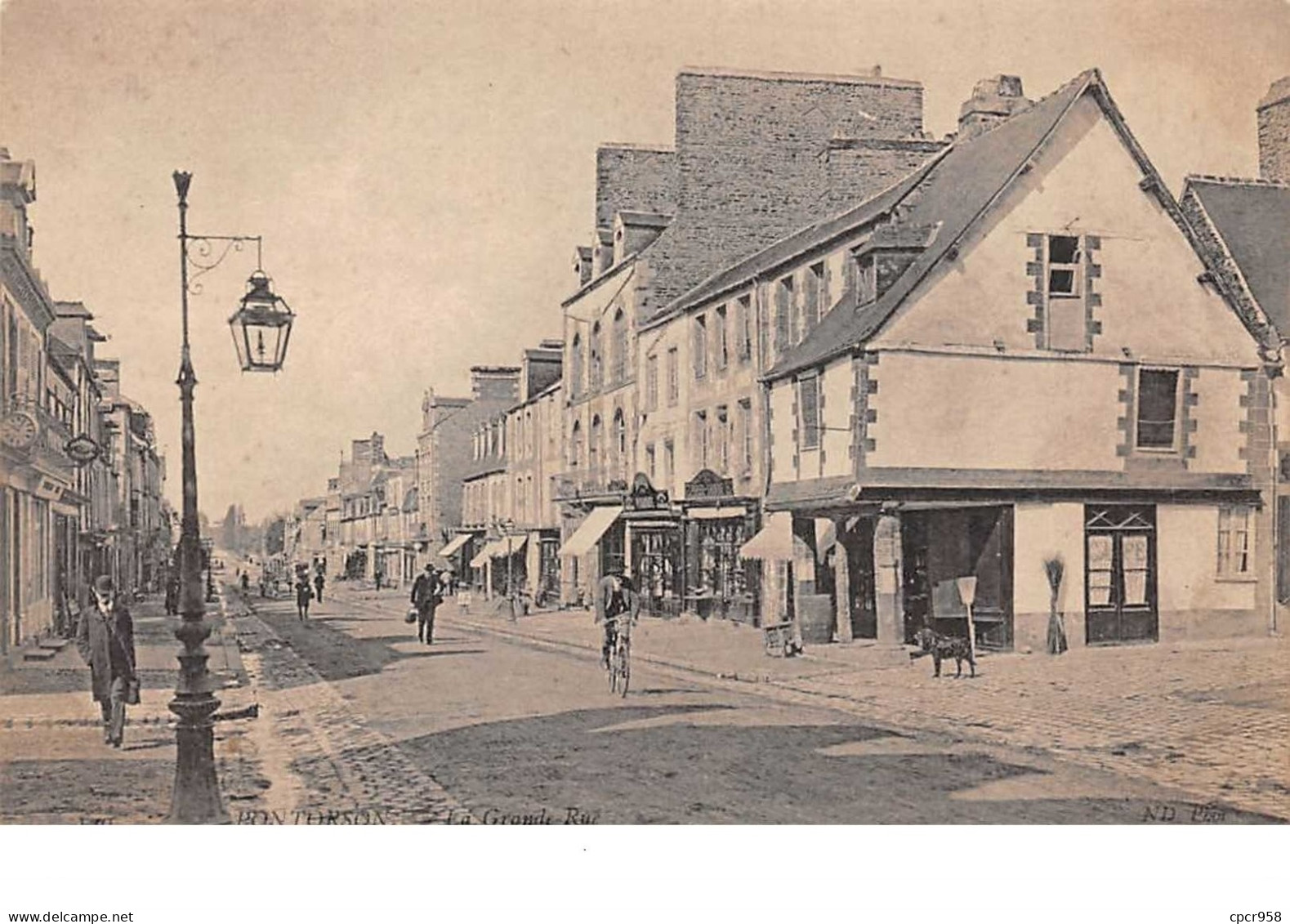 50 . N° 51317 . Pontorson . La Grande Rue - Pontorson