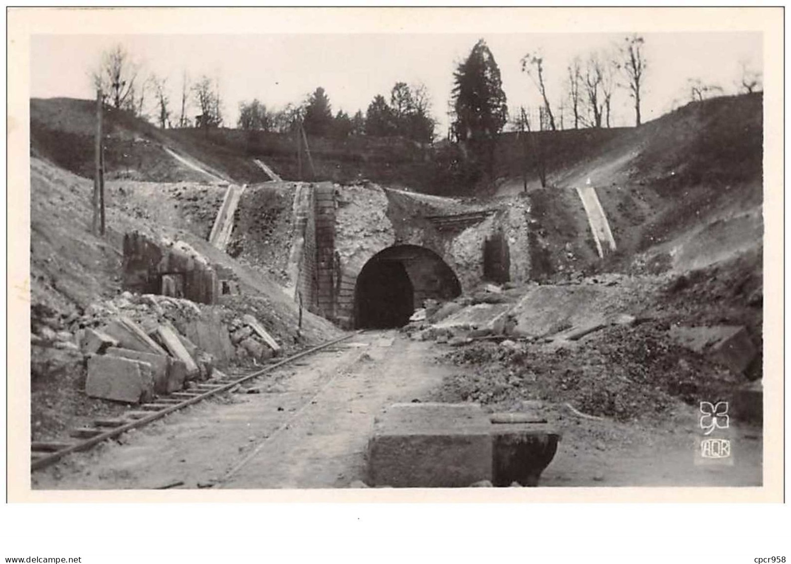 51 . N° 48979 . Rilly La Montagne . Le Tunnel Apres Le Bombardement De 1944 - Rilly-la-Montagne