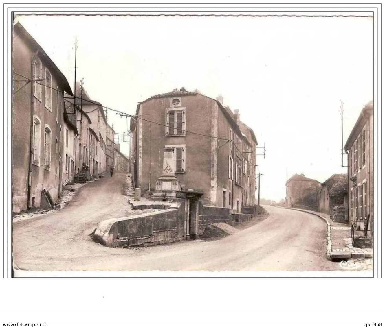 52.BOURMONT.RUE DE NOTRE DAME ET DE CHARROIS.CPSM. - Bourmont