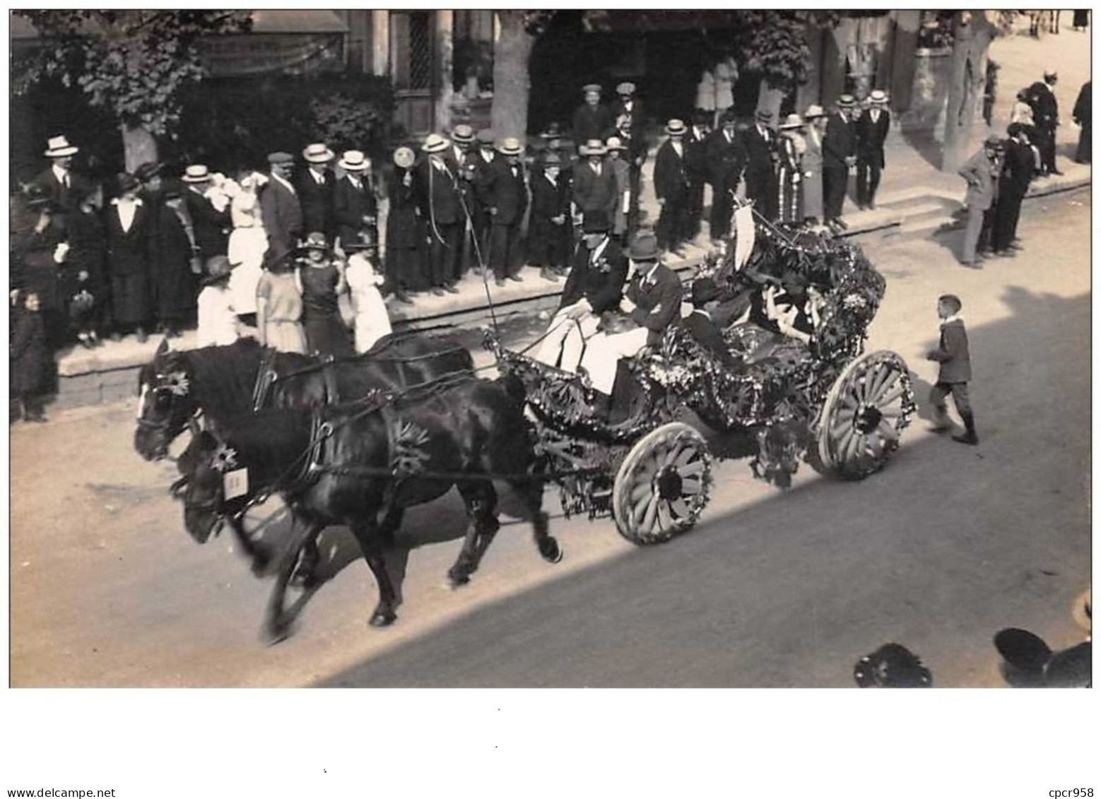 52 . N° 48989 .wassy Saint Dizier .  Cavalcade Corso Fleuri De Wassy En 1908 . Carte Photo. - Wassy