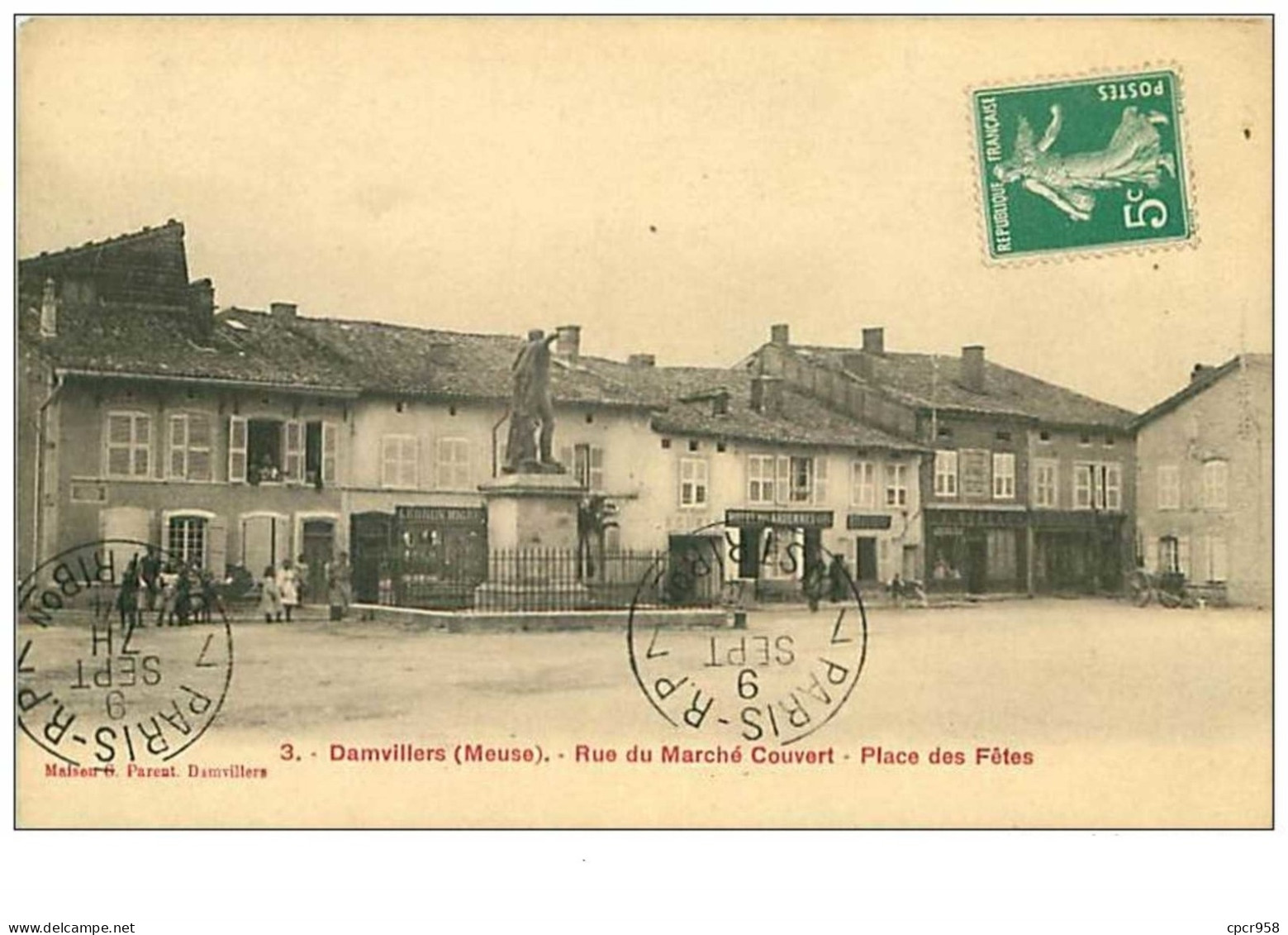 55.DAMVILLERS.n°142.RUE DU MARCHE COUVERT.PLACE DES FETES - Damvillers