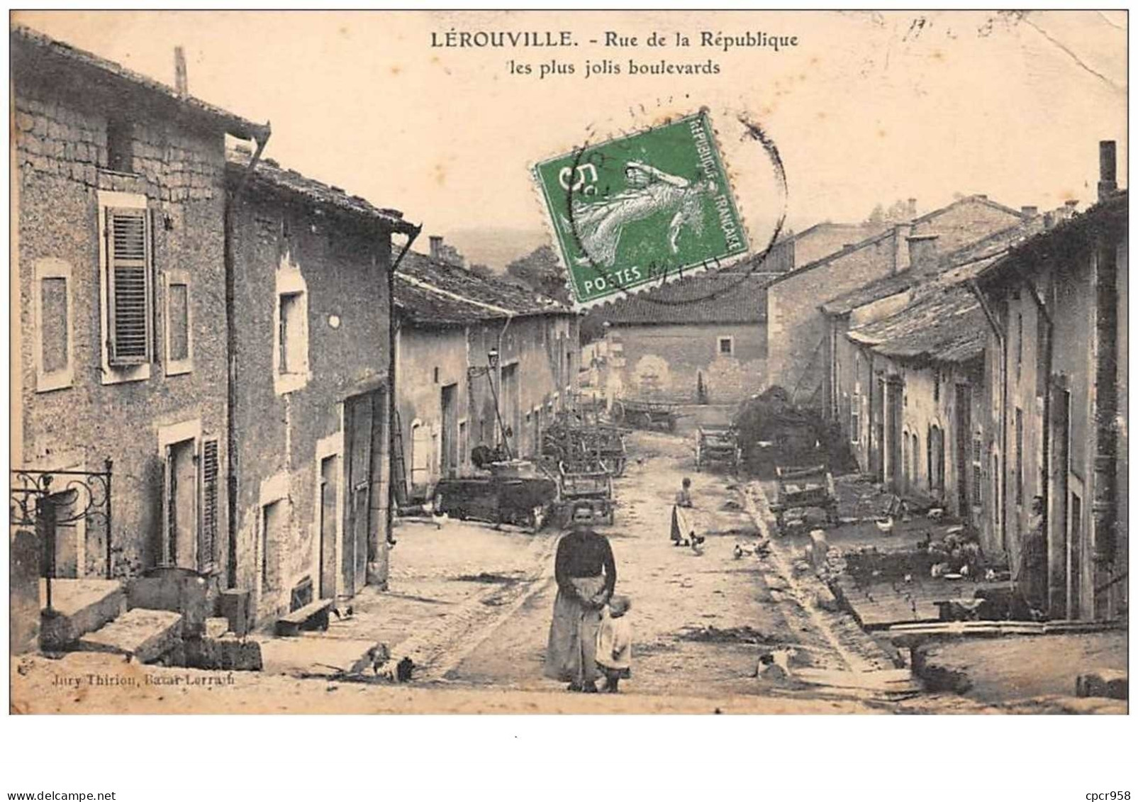 55 . N° 49011 . Lerouville.rue De La Republique - Lerouville