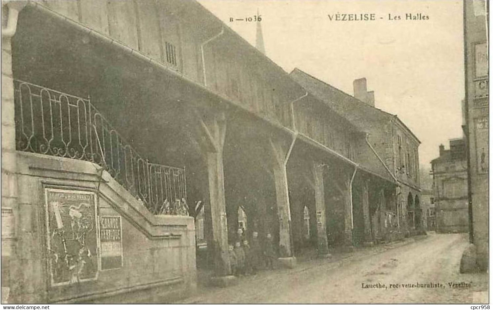 54.VEZELISE.LES HALLES - Vezelise