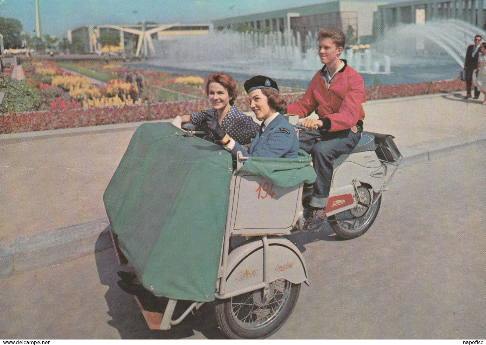 104-Bruxelles-Brussel Exposition Universelle 1958 Cyclo-Pousse Baltour - Transport Urbain En Surface