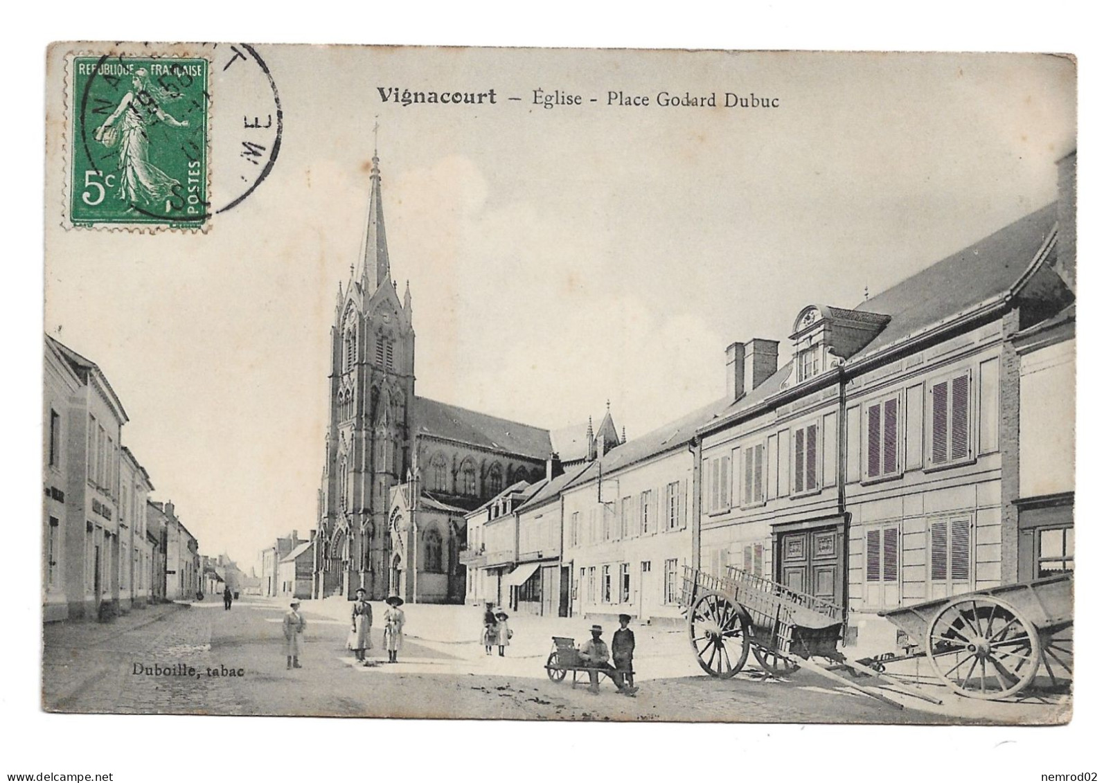 VIGNACOURT - Eglise Place Godard Dubuc - Vignacourt