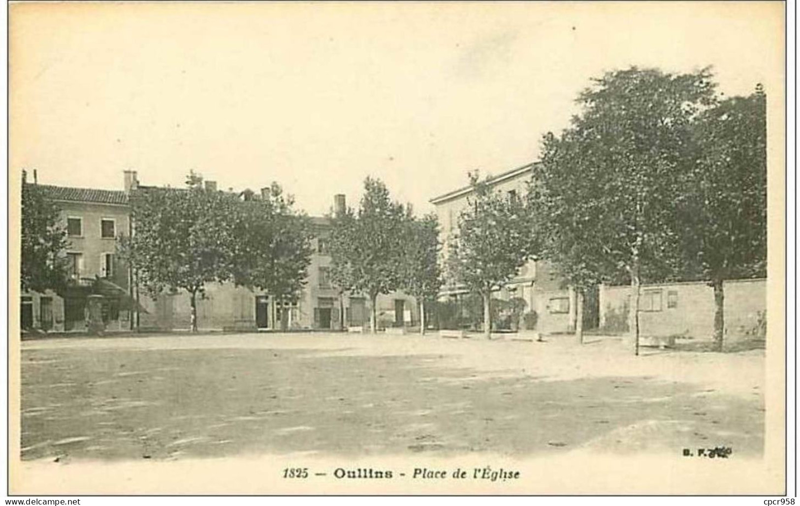69.OULLINS.PLACE DE L'EGLISE - Oullins