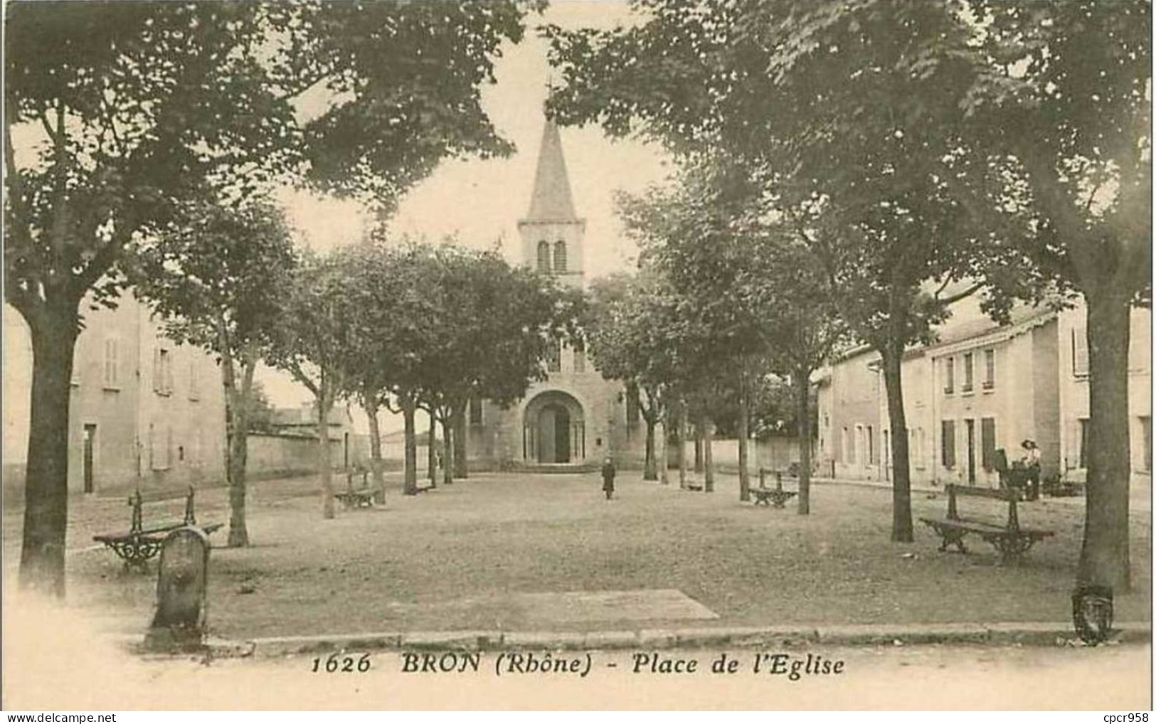 69.BRON.PLACE DE L'EGLISE - Bron