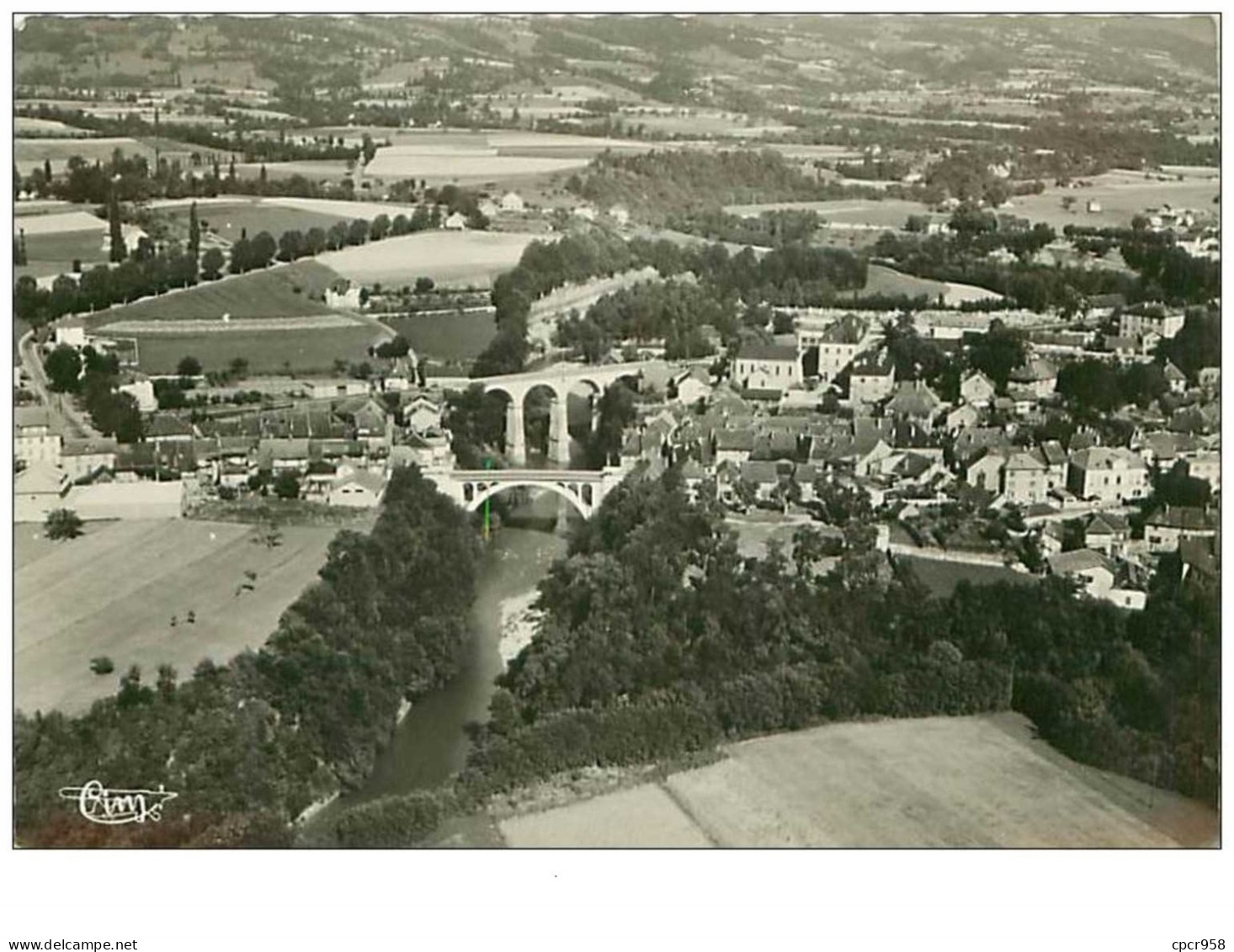 74.RUMILLY.n°5902.VUE AERIENNE.LE PONT NEUF ET LE VIADUC.CPSM - Rumilly