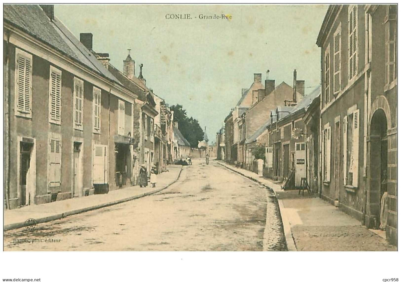 72.CONLIE.n°15743.GRANDE RUE.TACHES - Conlie