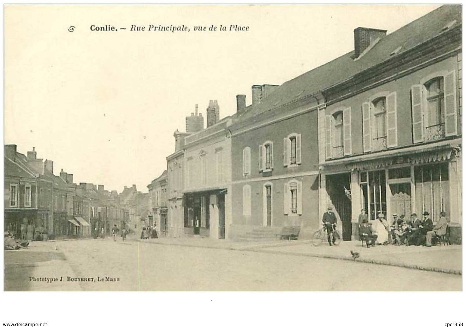 72.CONLIE.n°15207.RUE PRINCIPALE,VUE DE LA PLACE - Conlie