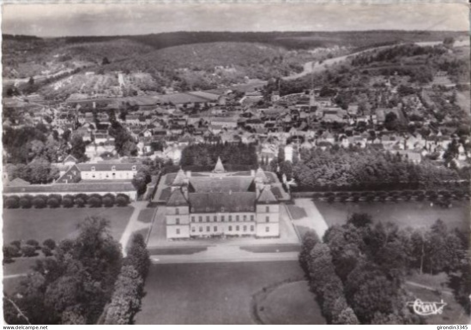 Vue Générale Du Château Des Ducs De Clermont-Tonnerre Vue Aérienne COMBIER AERIENNES - Ancy Le Franc