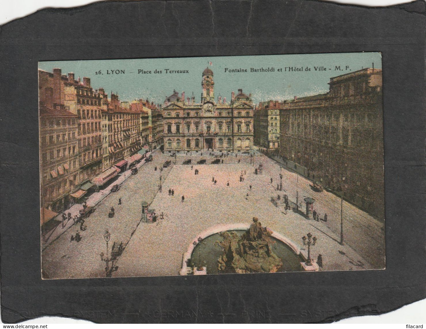 128311          Francia,   Lyon,    Place  Des  Terreaux,   Fontaine  Bartholdi  Et  L"Hotel  De Ville,     NV(scritta) - Lyon 2