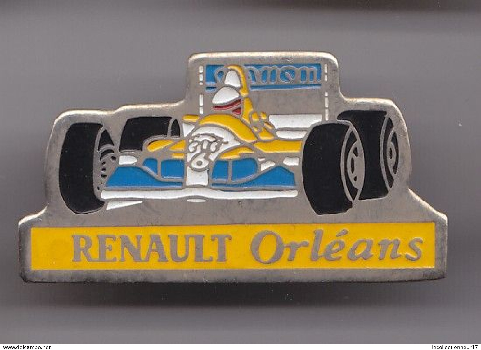 Pin's Renault Orléans F1 Dpt 45  Réf 7309JL - Automobilismo - F1