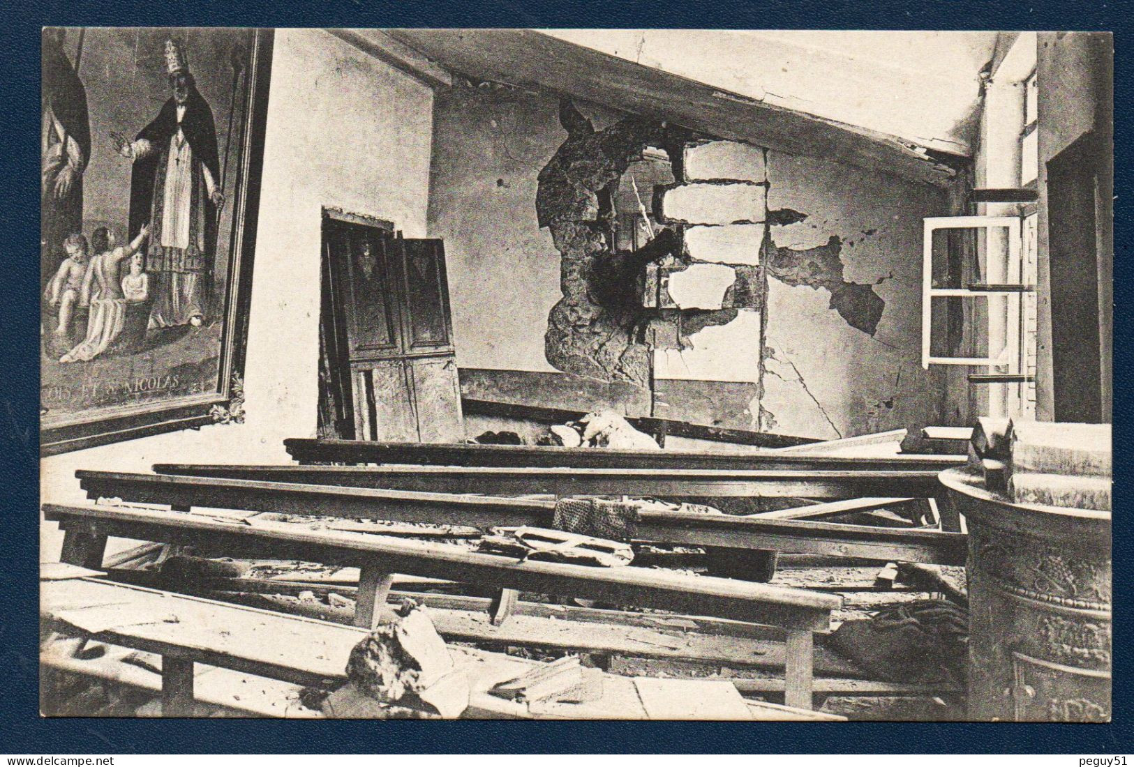 Westlicher Kriegsschauplatz. Salle De Classe D'une école Bombardée Dans Les Vosges (1914-18). Feldpostkarte. - Guerre 1914-18