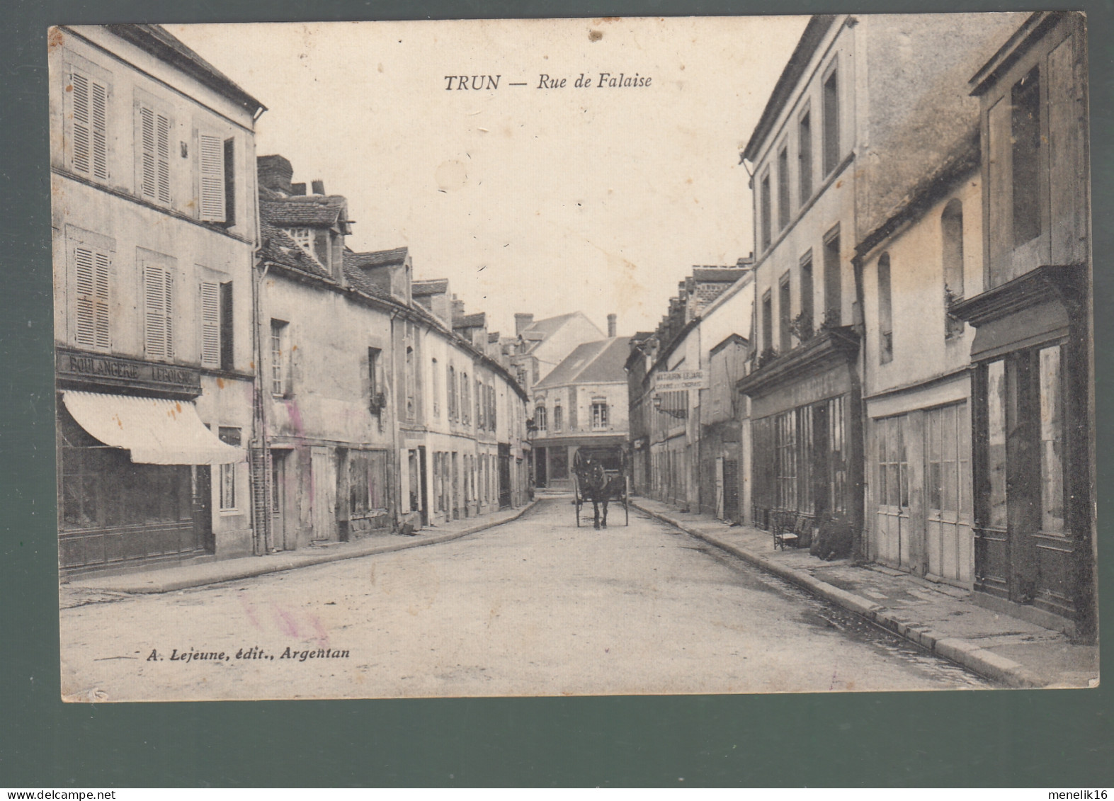 CP - 61 - Trun - Rue De Falaise - Trun