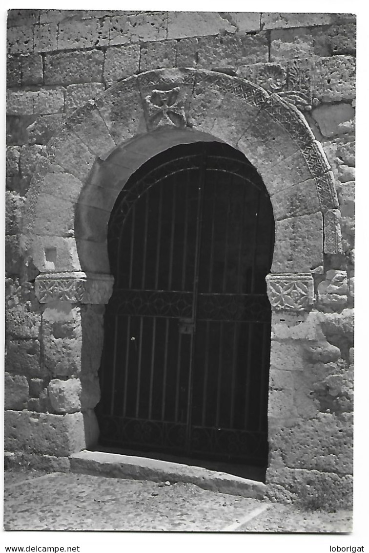 IGLESIA VISIGOTICA DE S. JUAN DE BAÑOS , SIGLO VII.- " DETALLE ".- VENTA DE BAÑOS / PALENCIA.- ( ESPAÑA). - Palencia