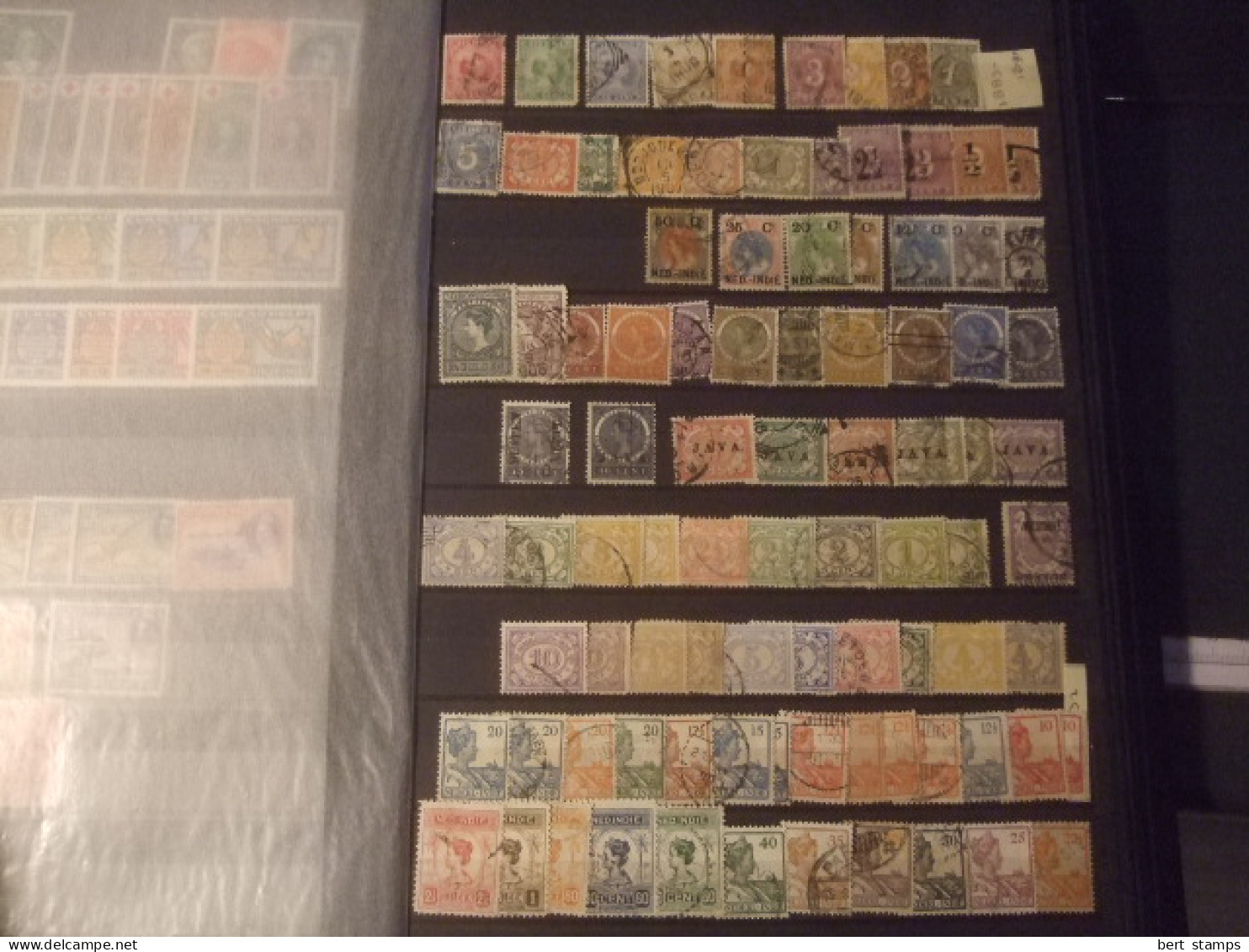 Nice binder with Ned. Indies, Curacao, Antillen, New Guinea catw. € 1540,00  Used, MH , MNH