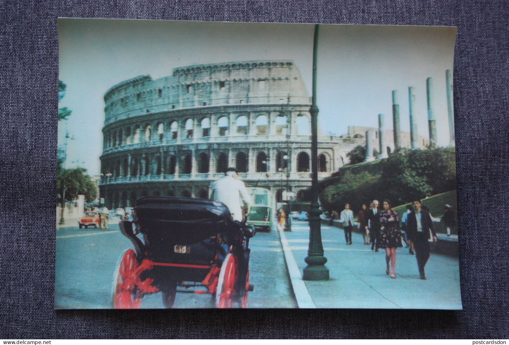 Rome City. COLISEUM - HORSE TAXI - LENTICULAR   - STEREO 3D PC - Cartoline Stereoscopiche