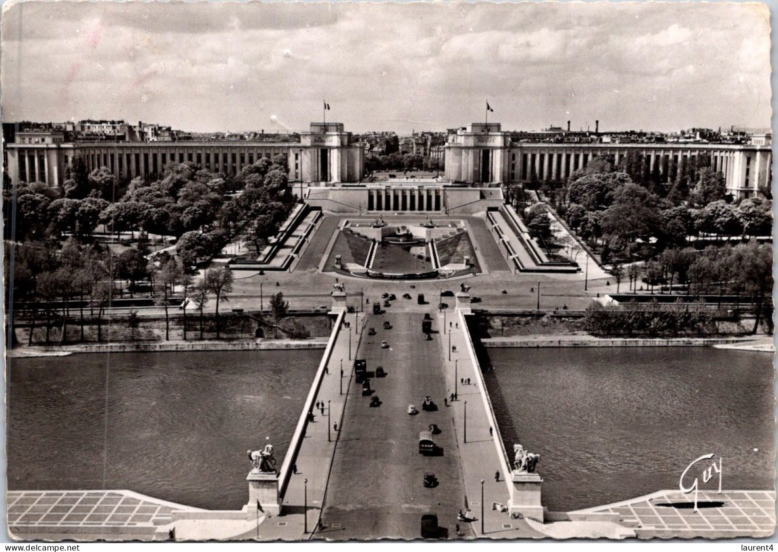 10-4-2024 (1 Z 31) B/w - Pont D'Iena In Paris (as Seen Posted 1955) - Ponti