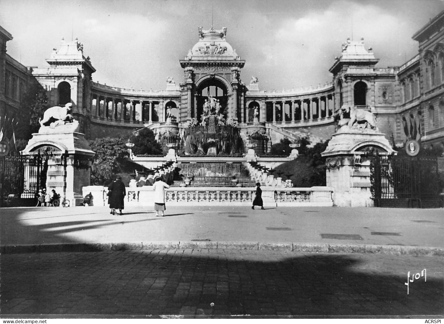 MARSEILLE  Le Palais De Longchamp  47 (scan Recto Verso)KEVREN0691 - Castellane, Prado, Menpenti, Rouet